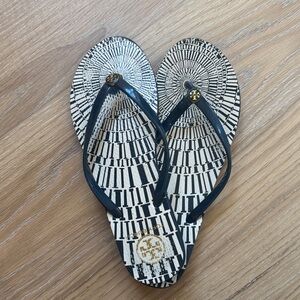 Tory Burch Black and Cream Graphic Flip Flops